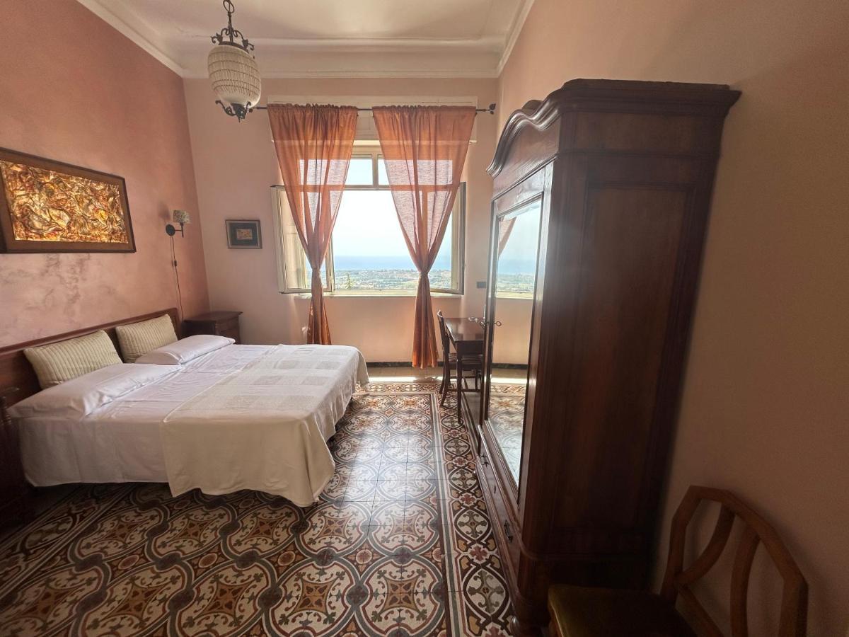 Bed and breakfast La Finestra Sulla Valle 3*